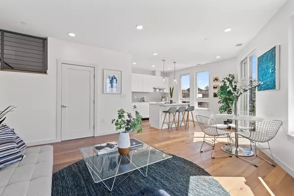Cambridge, MA 02140,97 Elmwood Street #310