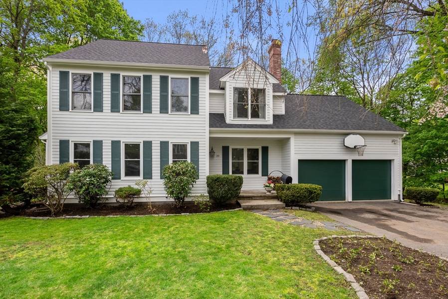 39 Prospect Street, Wellesley, MA 02481