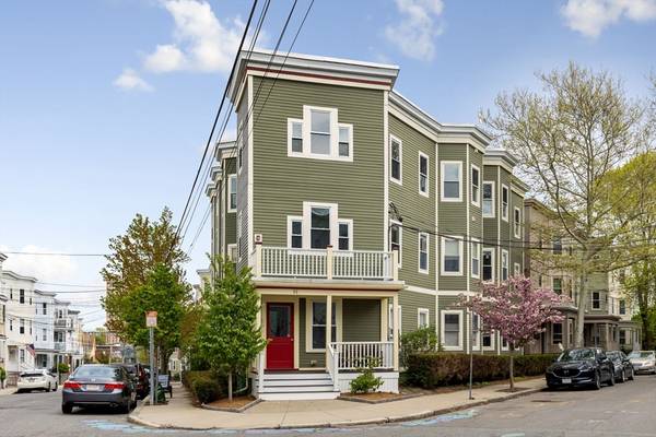 51 Dimick St #5, Somerville, MA 02143