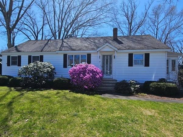 55 Forest Ave, Tewksbury, MA 01876