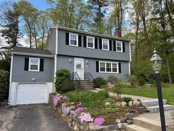 438 Oakland Pkwy, Franklin, MA 02038