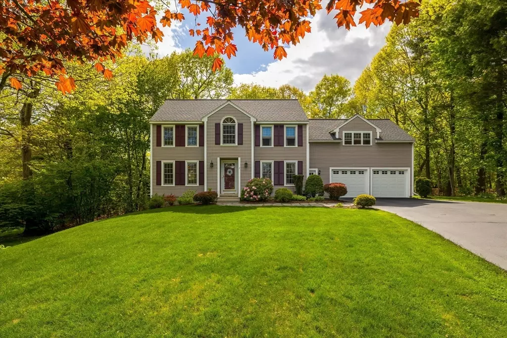 Shrewsbury, MA 01545,7 Sturbridge Circle