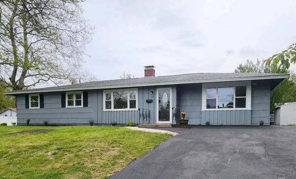 18 Kingsley, Holbrook, MA 02343