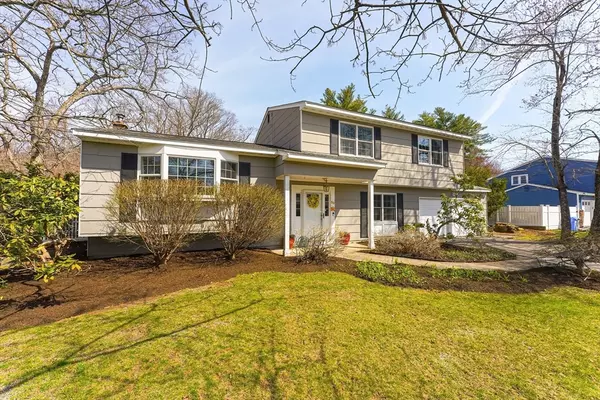 Holliston, MA 01746,39 Ruth Ellen Rd