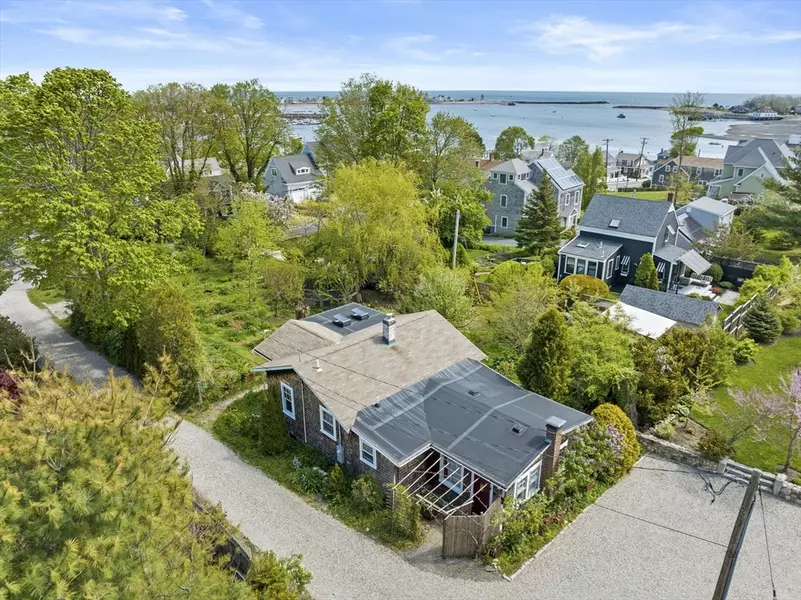 33 Beaver Dam Road, Scituate, MA 02066