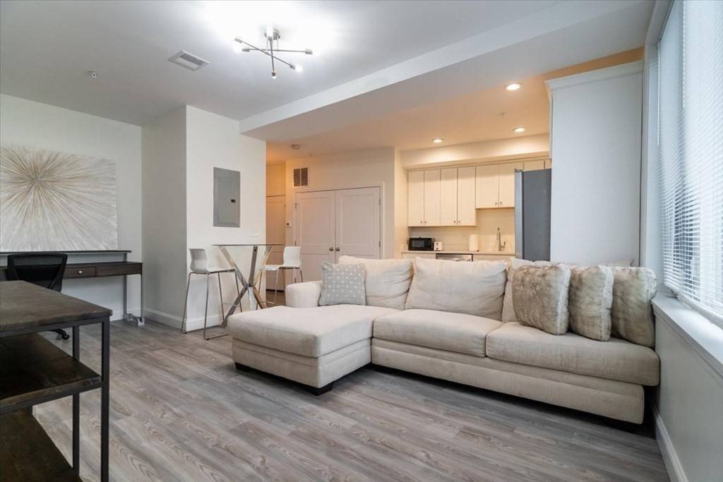 94 George St #204, Boston, MA 02119