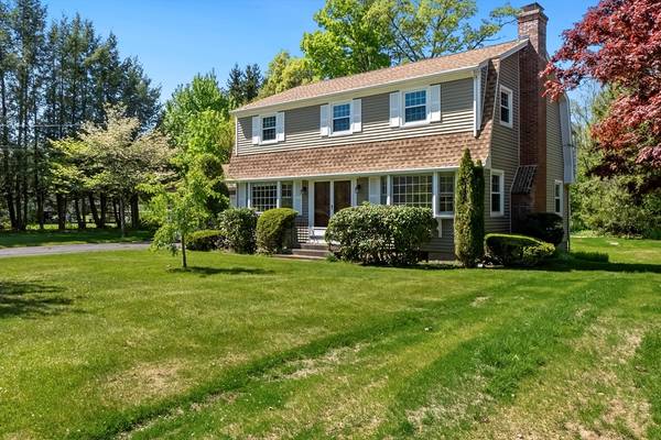 7 Katie St, Wilbraham, MA 01095