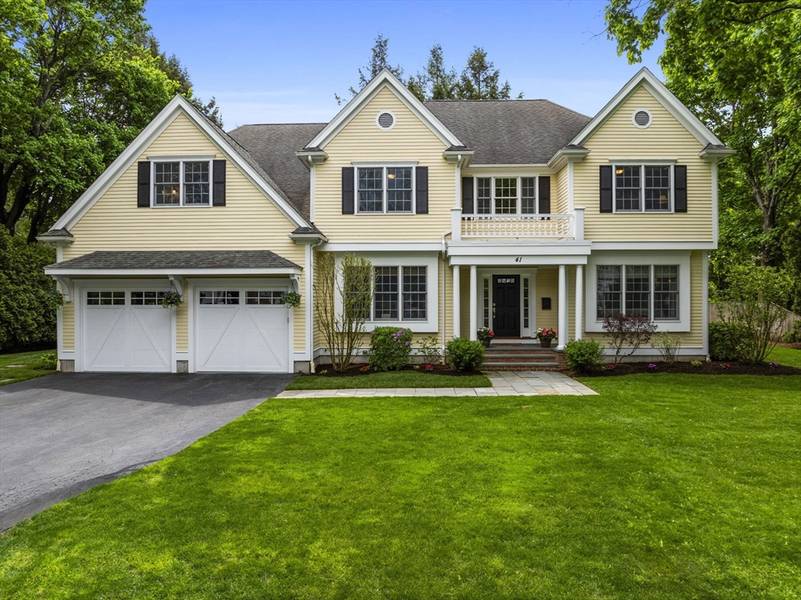 41 Chesterton Rd, Wellesley, MA 02481