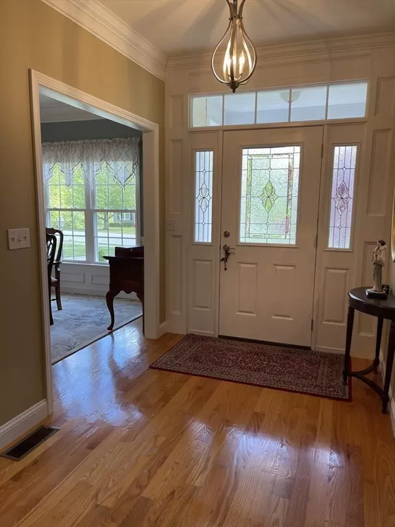 Lancaster, MA 01523,116 Nicholas Dr