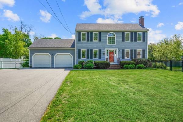 133 Neck St, Weymouth, MA 02191