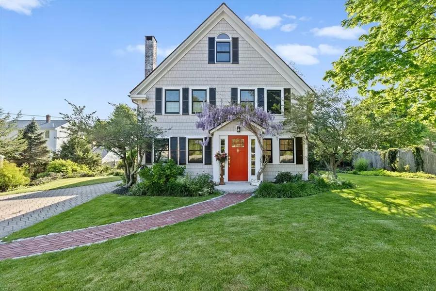 47 Lafayette Ave, Hingham, MA 02043