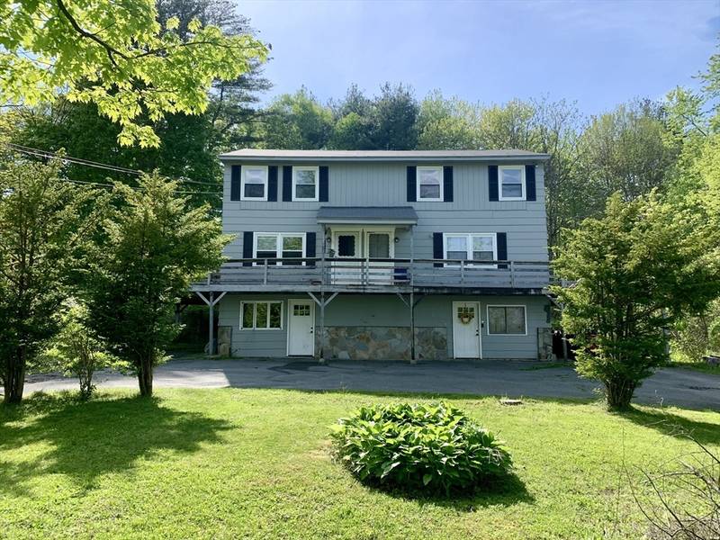 18-20 Homestead Ave, Greenfield, MA 01301