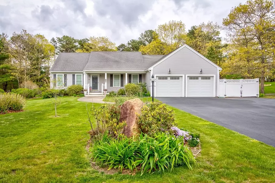 38 Mirasol Dr, Bourne, MA 02532