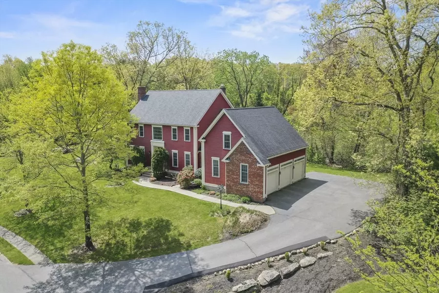 3 Stonegate Circle, Grafton, MA 01519