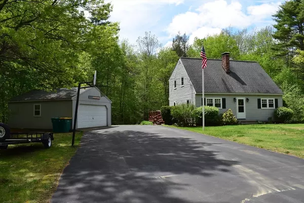 Kingston, NH 03848,7 Sunshine Drive