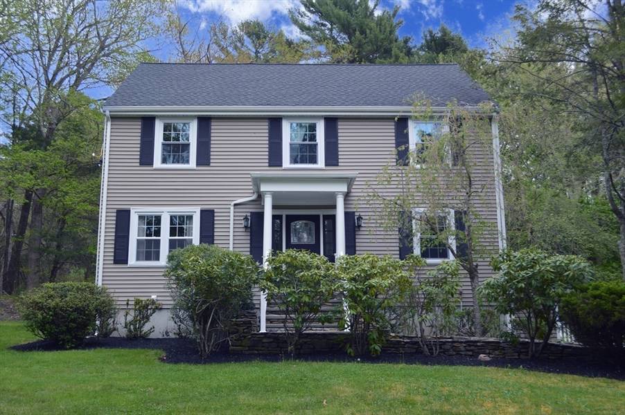 1515 Tremont St, Duxbury, MA 02332