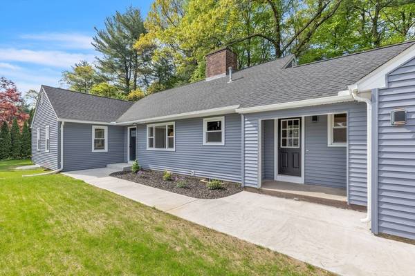 Westfield, MA 01085,55 Apple Orchard Heights