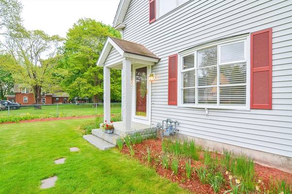 Lakeville, MA 02347,57 Taunton St