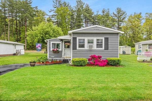 31 Sunset Lane, Plainville, MA 02762