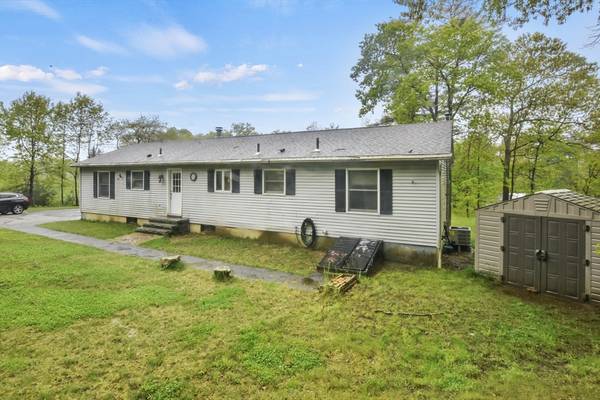 125 Gore Road, Webster, MA 01570