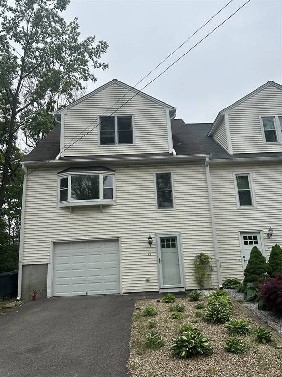 23 Balsam Dr #23, Leominster, MA 01453