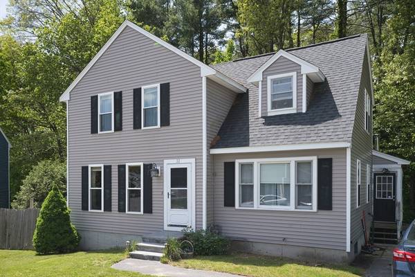 32 Wyman Rd, Dracut, MA 01826