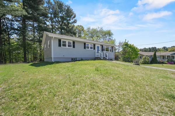 7 David Road, Bellingham, MA 02019