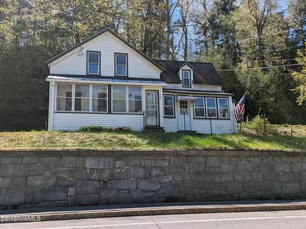 480 River Road, Clarksburg, MA 01247