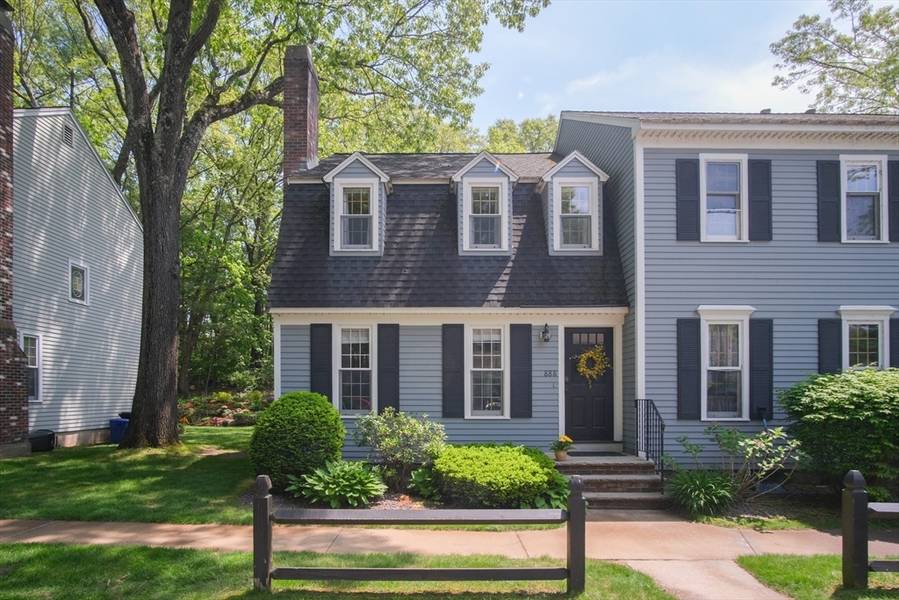 888 Wellman Avenue #888, Chelmsford, MA 01863