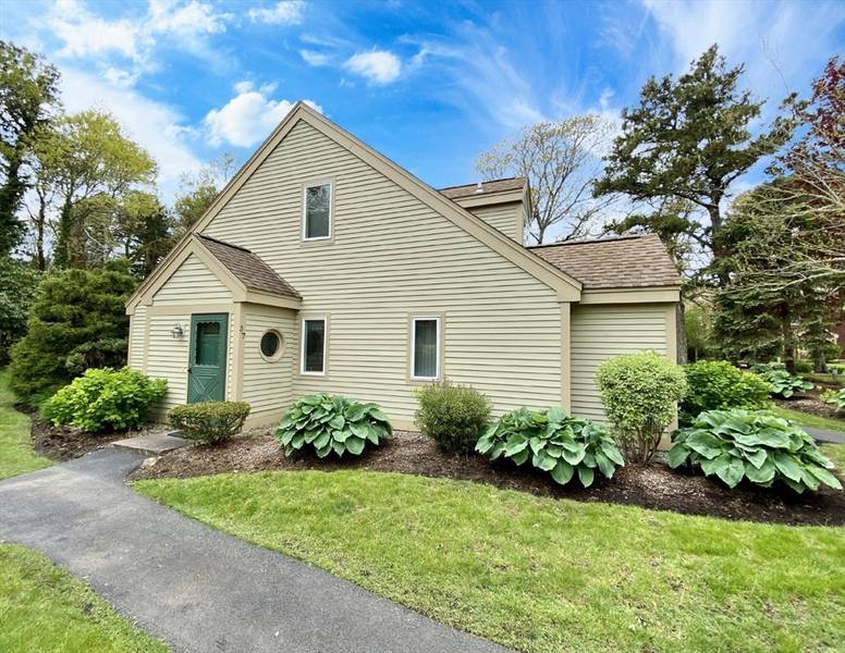 37 Billington Ln #37, Brewster, MA 02631