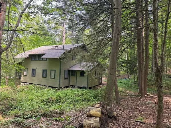 Northfield, MA 01360,12 Ledge Way