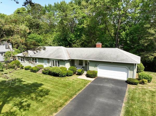 196 Coventry Lane, Longmeadow, MA 01106