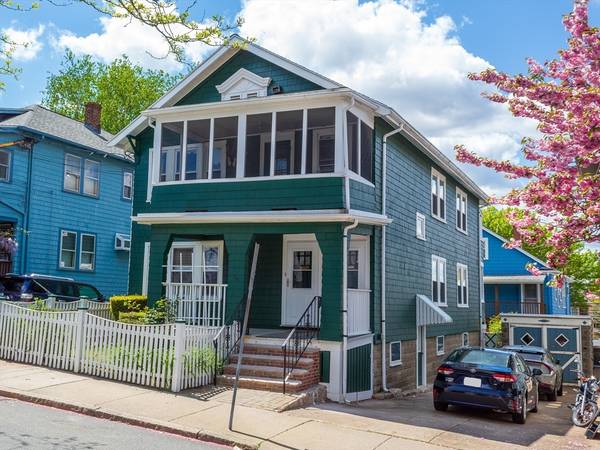 20 Fairfax St, Somerville, MA 02144