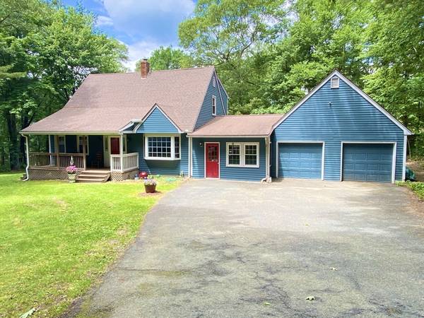 84 Breakneck Rd, Sturbridge, MA 01566