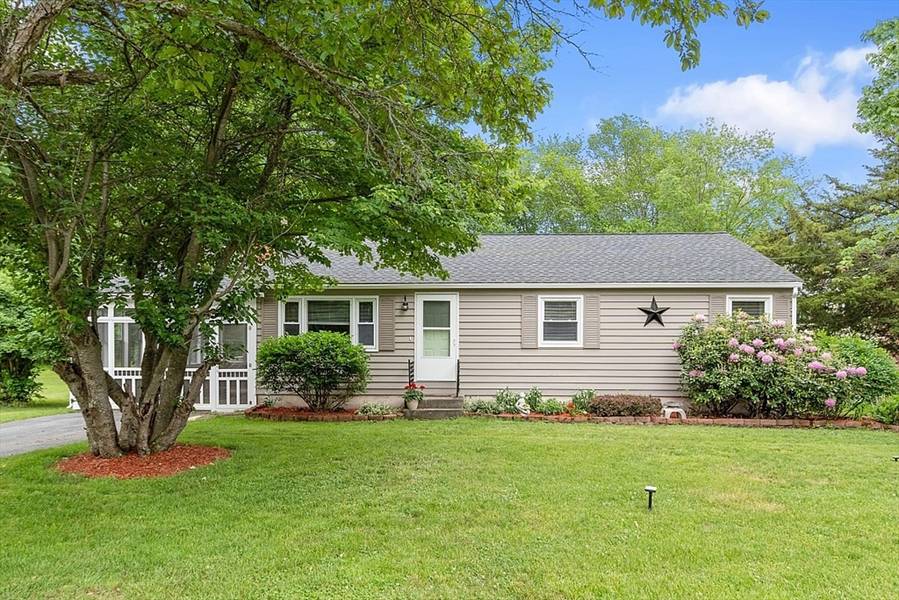 429 Bigelow St, Marlborough, MA 01752