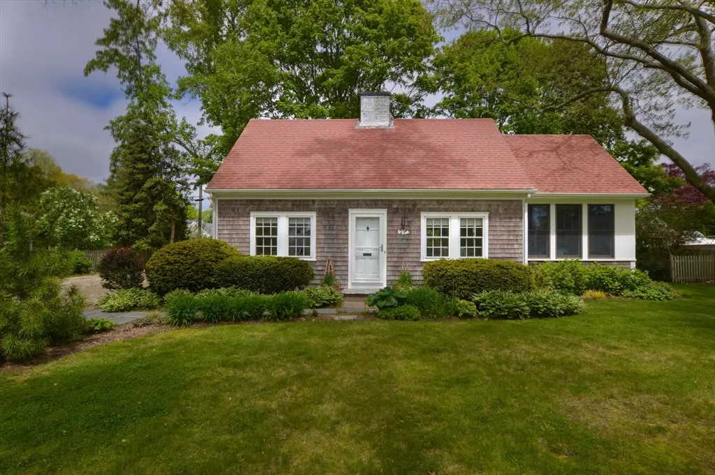 Falmouth, MA 02540,46 Pin Oak Way