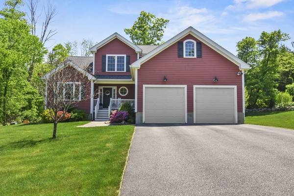 1 Camden Dr, Auburn, MA 01501