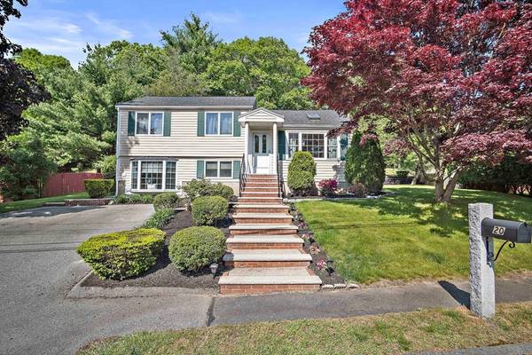 20 Rich Rd, Woburn, MA 01801