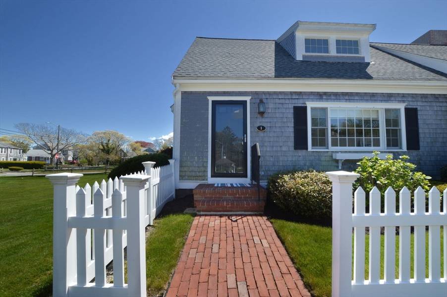 153 Jericho Path #U1, Falmouth, MA 02540