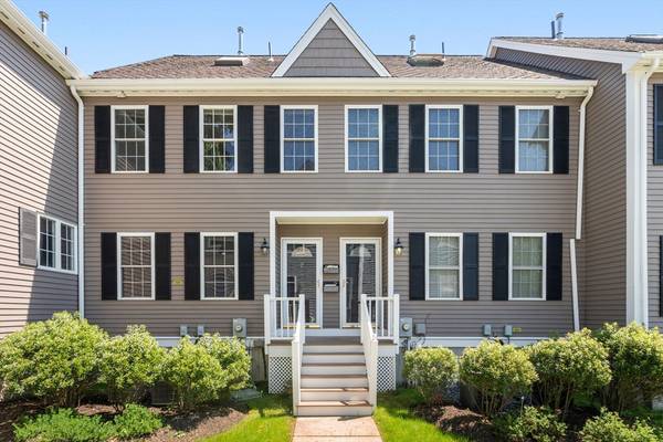 40 N Main St #2, Natick, MA 01760