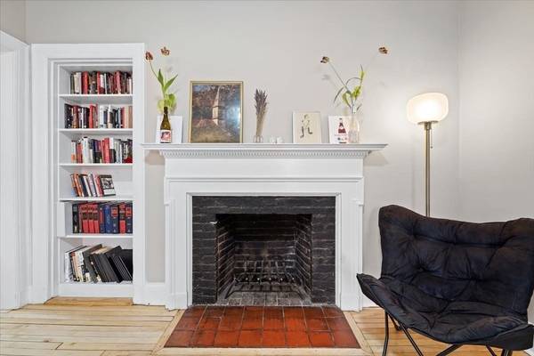 21 Chauncy St #21, Cambridge, MA 02138