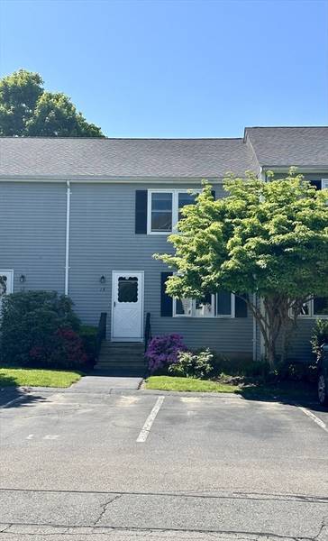 220 Park St #18, North Attleboro, MA 02760