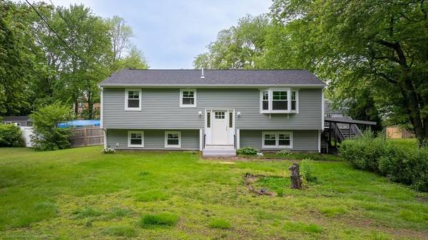 1357 Wilbur Ave, Swansea, MA 02777