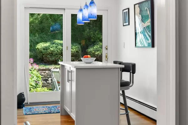 Maynard, MA 01754,51 Summer Hill Road