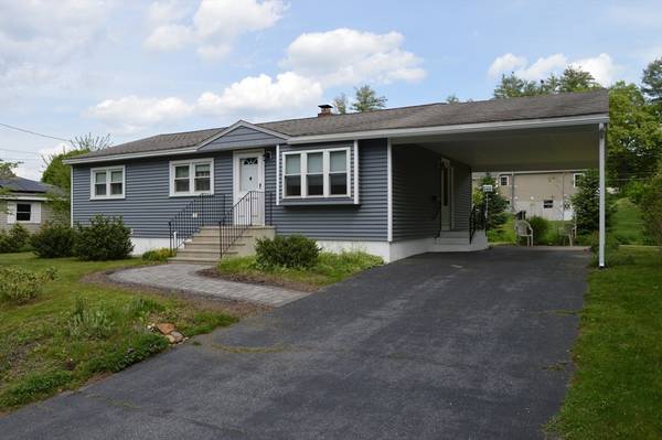 48 Phillips Rd, Leominster, MA 01453