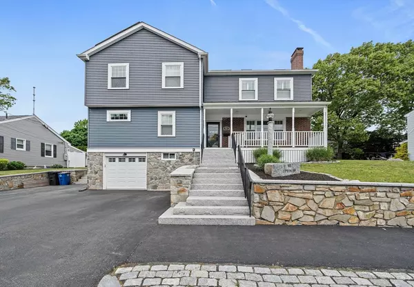 95 Upton St, Quincy, MA 02169