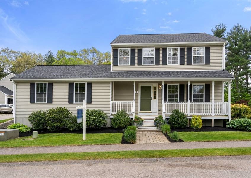 57 Heritage Path, Millis, MA 02054