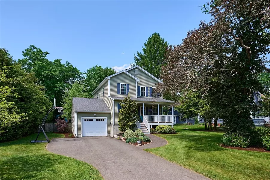 46 Upland Road, Northampton, MA 01053