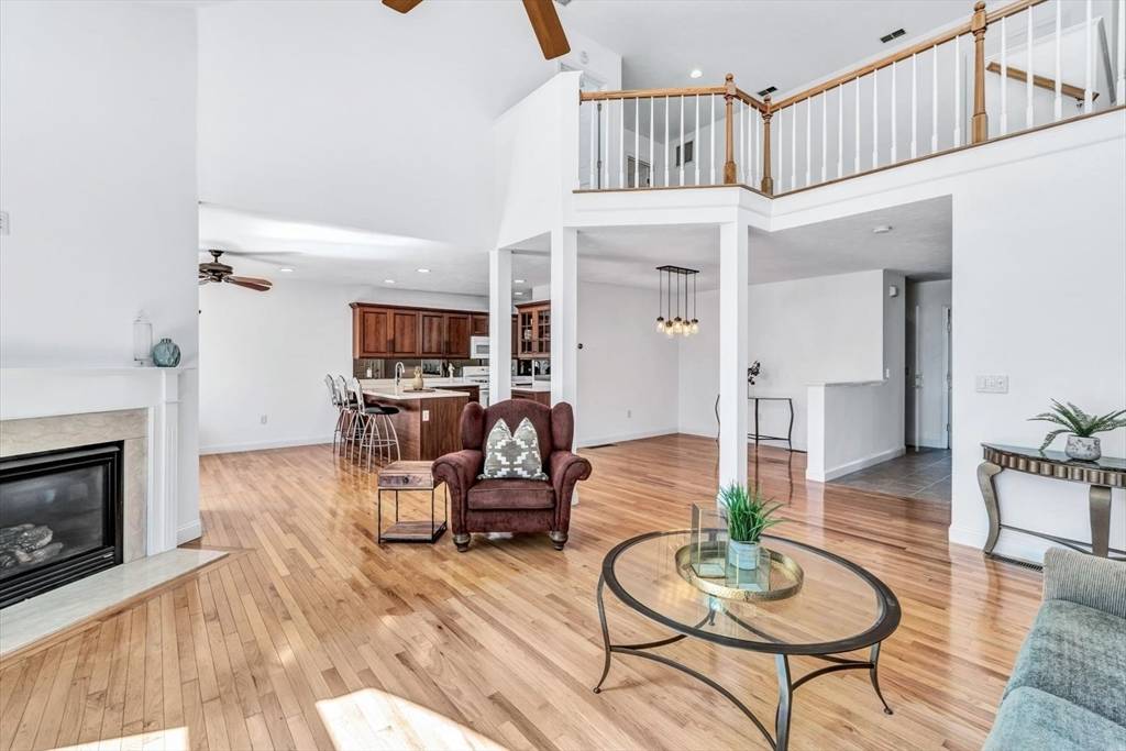 Bourne, MA 02532,10 Blue Meadow Ct #10