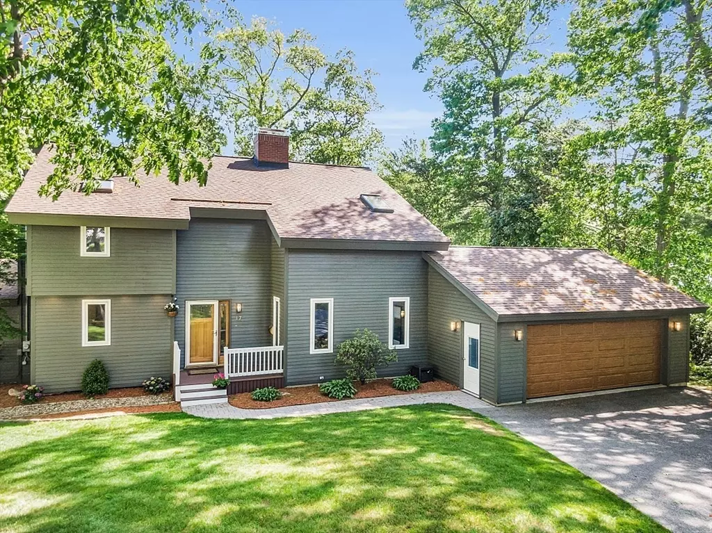 Peabody, MA 01960,17 Berkshire Rd